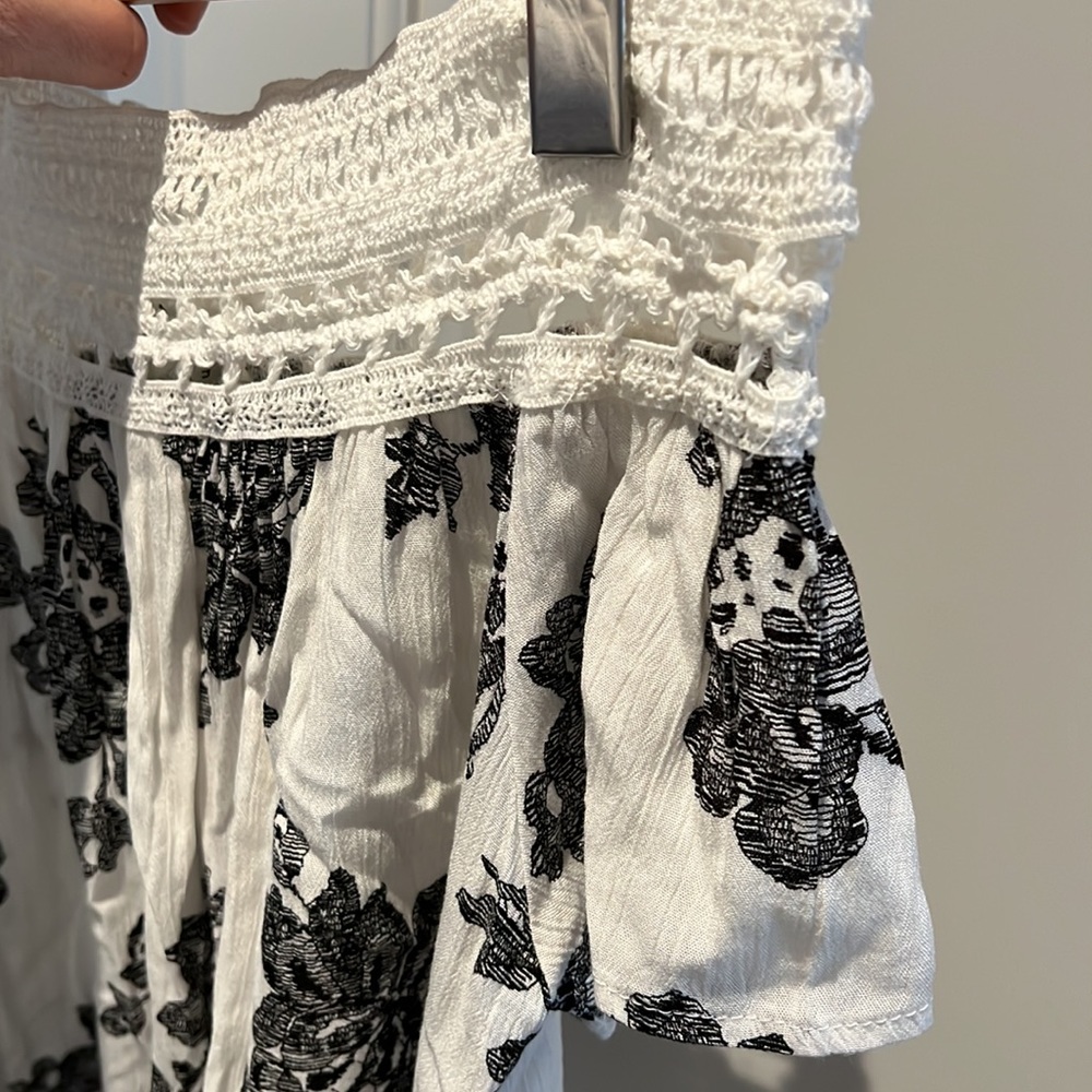 Off the shoulder top - Picture 5 of 5